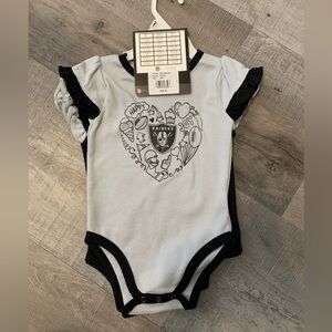 NWT NFL Las Vegas Raiders | 2 Set Onesies - 6/9 month Baby Girl outfits